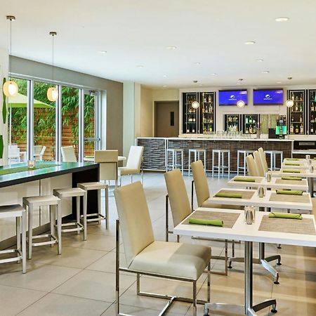 Element Miami International Airport Hotell Exteriör bild
